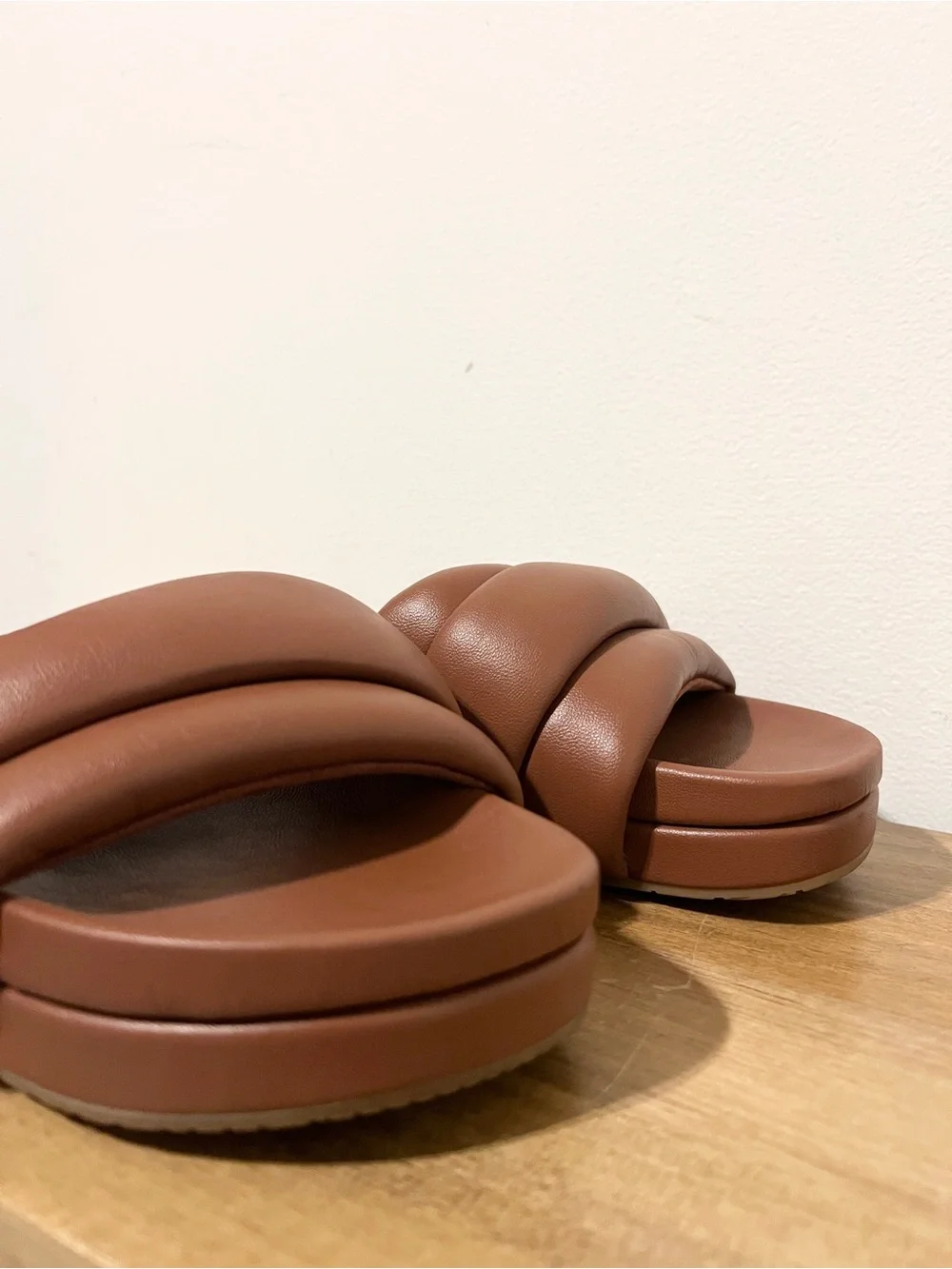 Commbi Softie Slide Unisex Size 9 Tobacco Brown Vegan Leather $180 D
